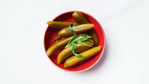 تصویر 1 از خرید خیارشور فلفلی + قیمت فروش استثنایی